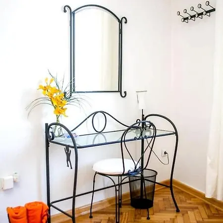 Eleganza Senago